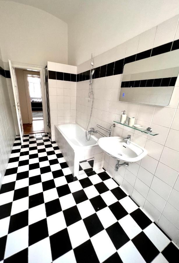Iconic Suite_@O&R Wiedeń Zewnętrze zdjęcie